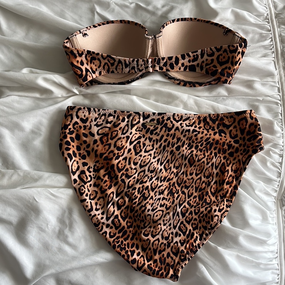 Victoria’s Secret leopard bikini - Picture 4 of 6